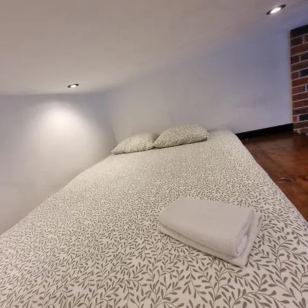 Coal L Center Loft Living Xv